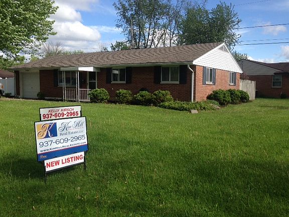 2nd image of 314 Avon Oak Ct