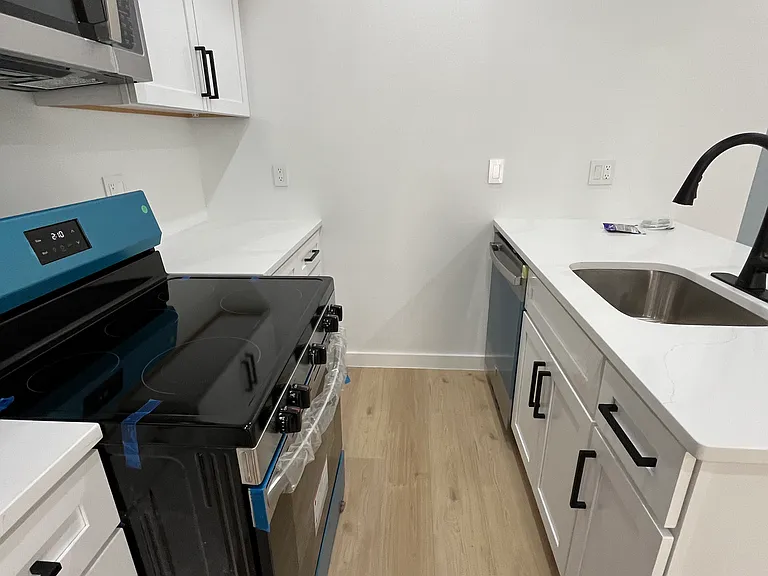 3013 Nelson Pl SE #2B — Photo 4