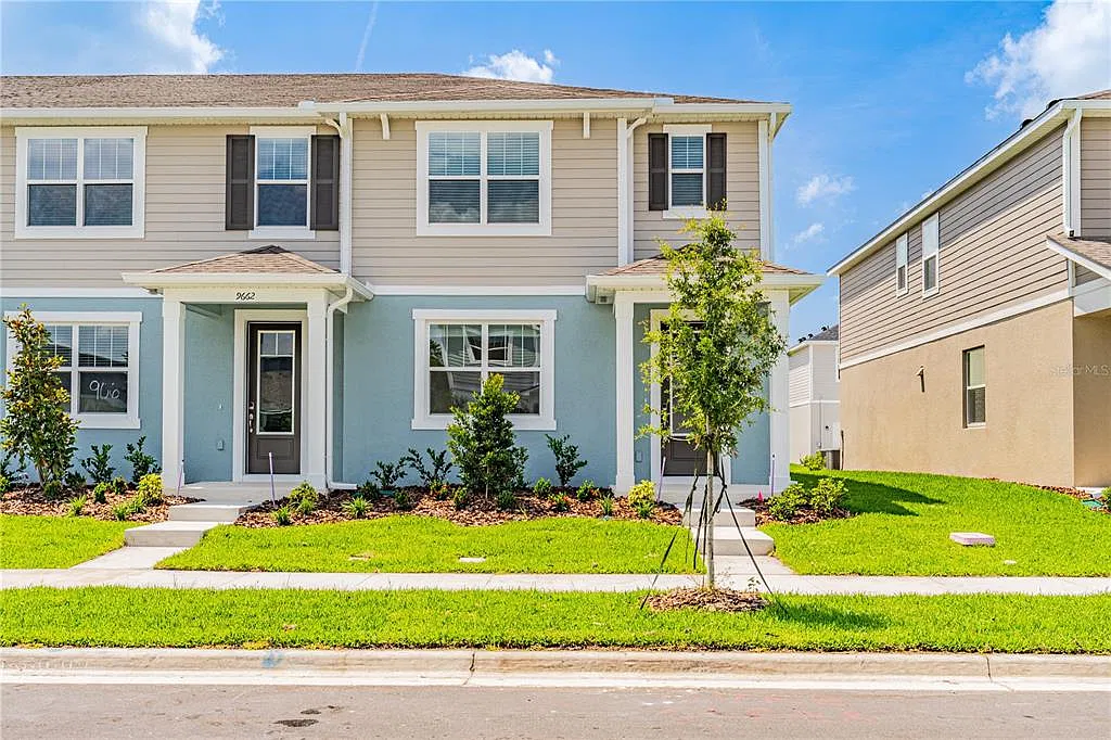 4 bed, 2.5 bath, 1678 sqft, $2,750 — Photo 1