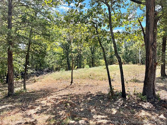 3rd image of Texoma Park Rd