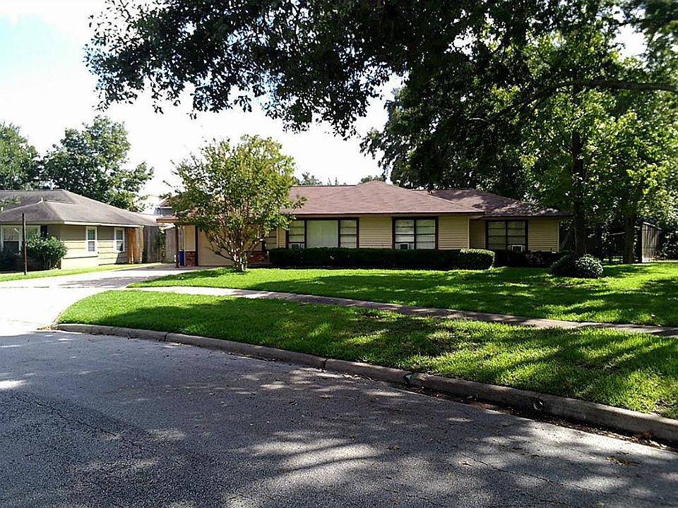 1st image of 4527 Wedgewood Dr