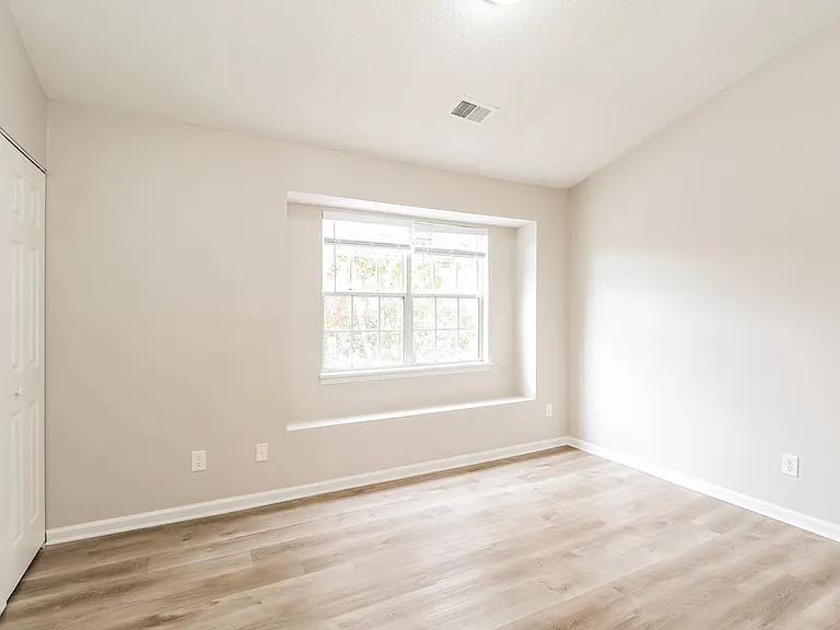 3204 Summercroft Ln — Photo 10