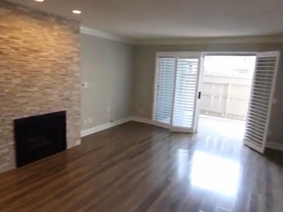 4th image of 2152 W 1st Ave
