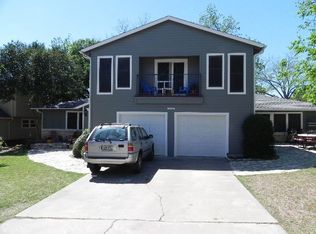 2208 Forest Trl APT A, Austin, TX 78703