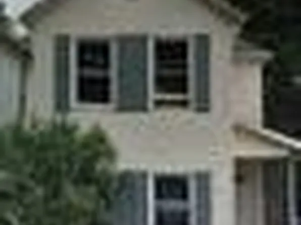 1027 Eastman St, Zanesville, OH 43701