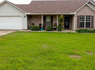 331 E Oak St, Bono, AR 72416