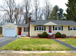 7 Mary Lou St, Methuen, MA 01844