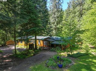 19225 E Aschoff Rd, Rhododendron, OR 97049