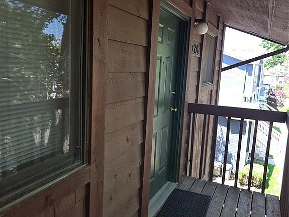 2nd image of 2526 Plumtree Grv