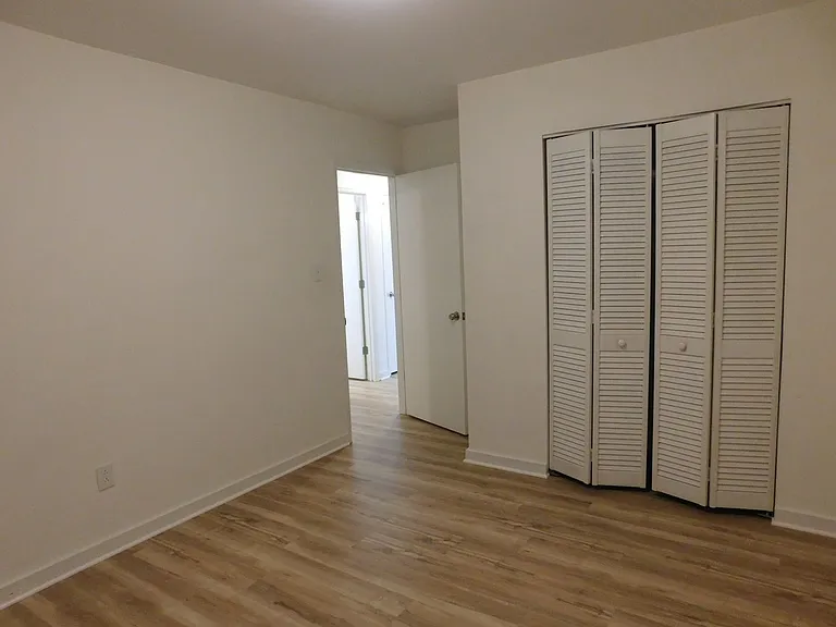 1522 College Way — Photo 12