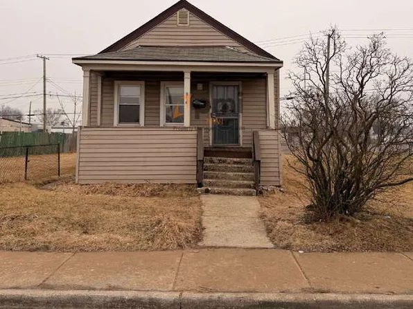 814 Summer St, Hammond, IN 46320