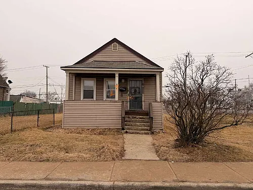 814 Summer St Photo 1