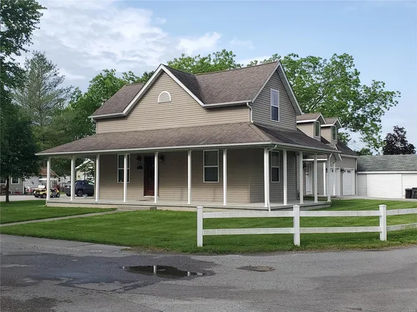 111 N Illinois St, Bartelso, IL 62218