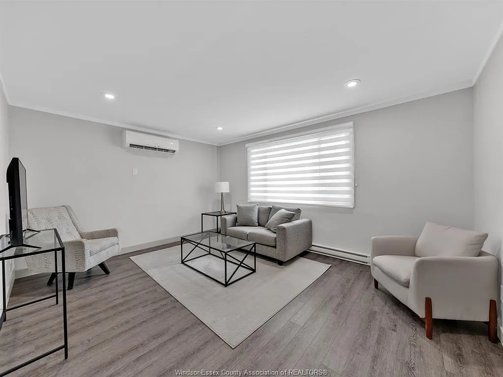 1 bed, $1,600 — Photo 3