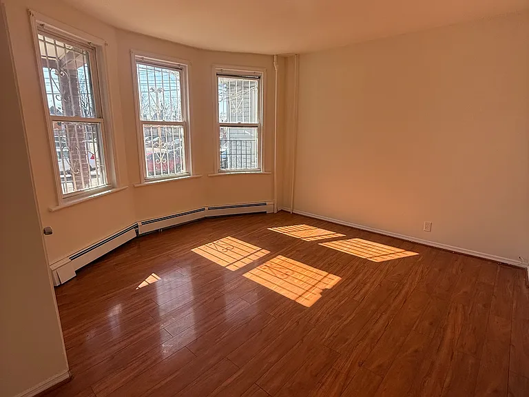 818 Communipaw Ave #1 — Photo 9