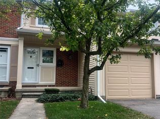 1587 Brentwood Dr, Troy, MI 48098