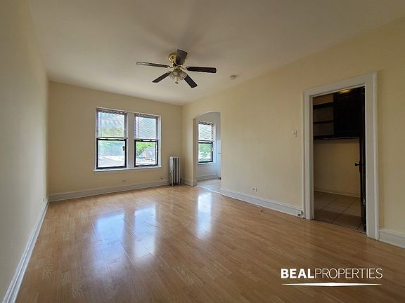 2nd image of 4851 N Damen Ave #4851312