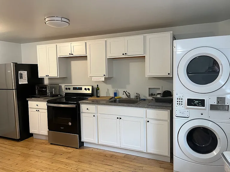 18 Clark Ave #7 — Photo 5