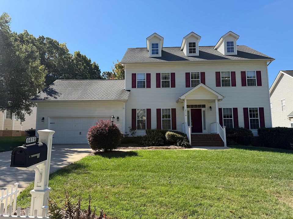 Beautiful majestic home located in the desirable Wellington Community