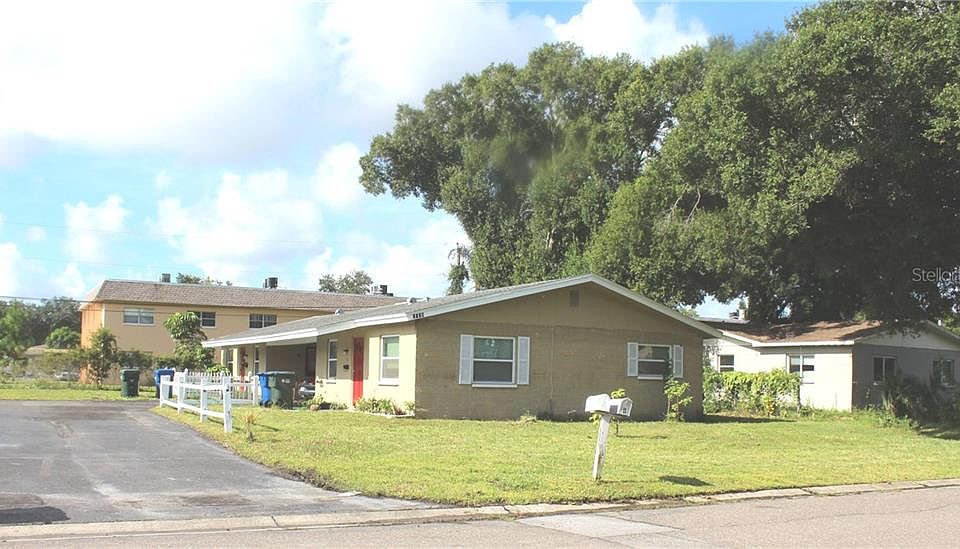 2nd image of 3534 & 3572 Dahlia Pl