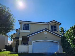 15460 SW 50th Ter, Miami, FL 33185