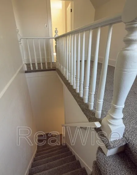 1105 SE Pine St — Photo 17