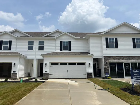 4030 Willow Grove Dr, Amelia, OH 45102