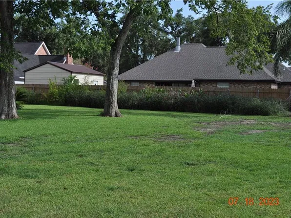 103 Lori Ct, Luling, LA 70070