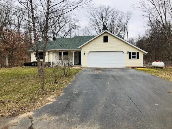5466 E Dixie Ave, Demotte, IN 46310