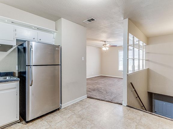 2nd image of 314 Overlook Dr #314B