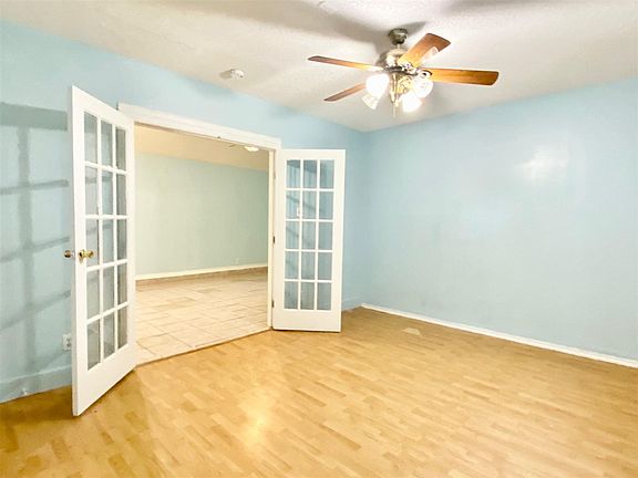 5th image of 3913 Calle Aguascalientes