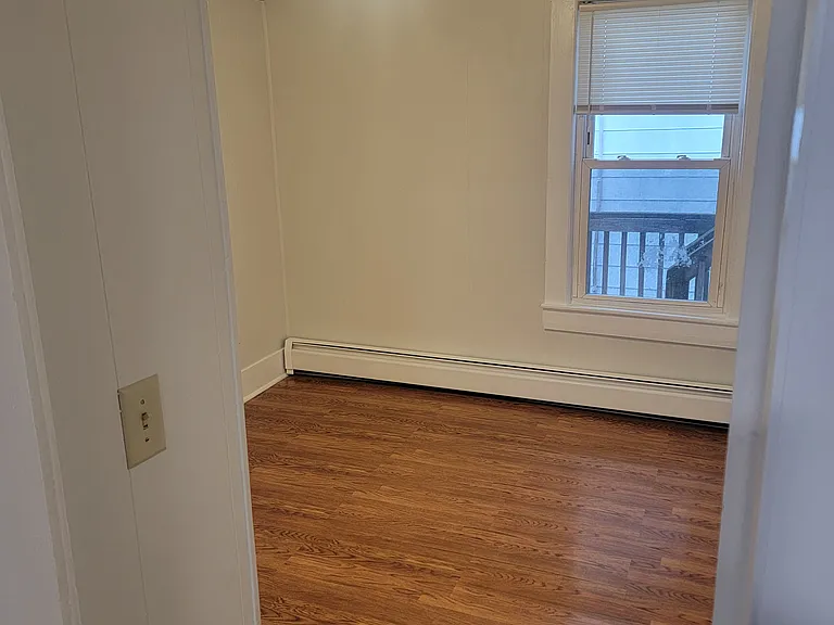 182 Lincoln St #2 — Photo 12