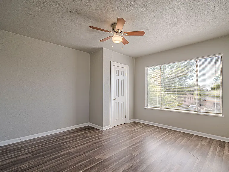 2323 Arbor Pl #2 — Photo 18