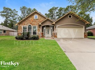 12054 Mustang Ave, Willis, TX 77378