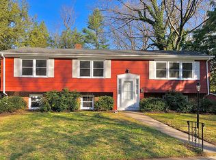 80 Martin Ter, Hamden, CT 06517