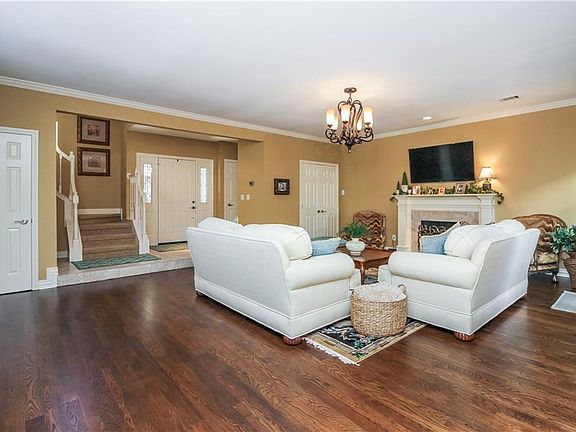 5th image of 17827 Windflower Way Unit 107