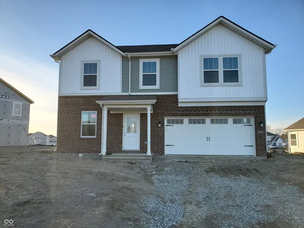 2028 Foothill Dr, Greenfield, IN 46140