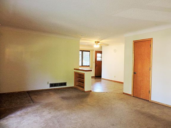 4th image of 1645 Birmingham St