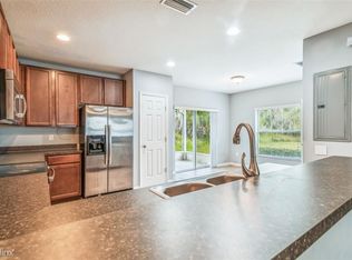 15964R Fishhawk View Dr, Lithia, FL 33547