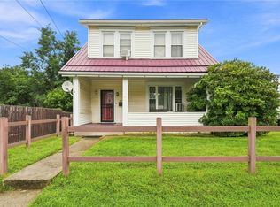 1221 Martin Ave, New Kensington, PA 15068