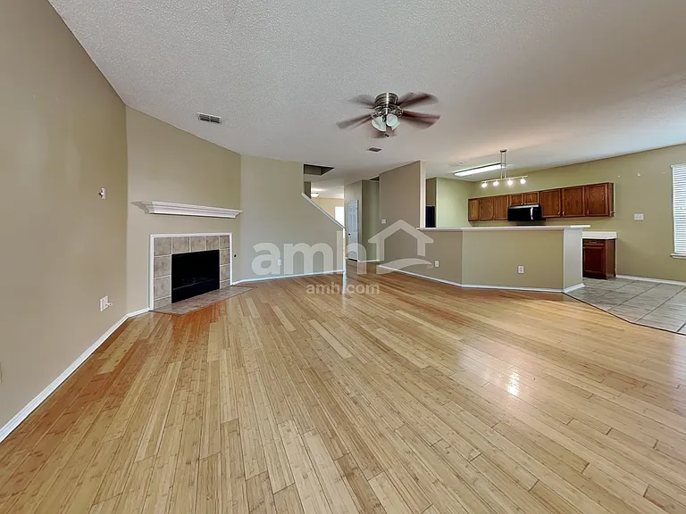 2821 Bentridge Dr — Photo 9