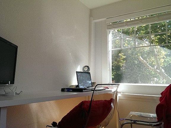 Small Room_1