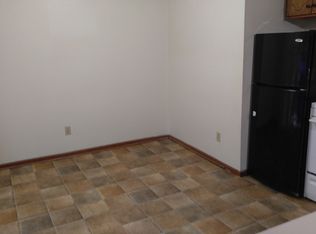 836 Rosewood St APT D, Gardner, KS 66030
