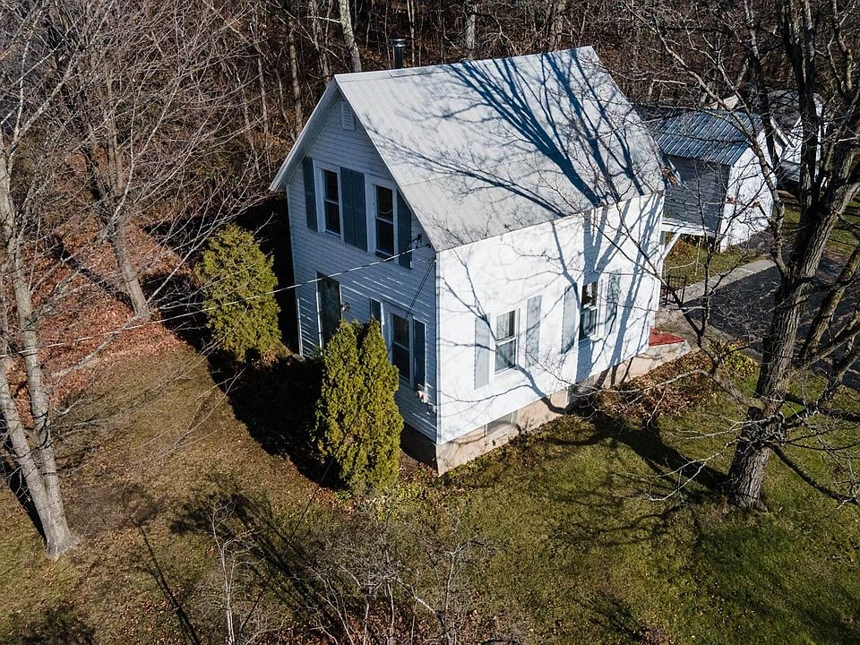1st image of 3 Lonergan Ln