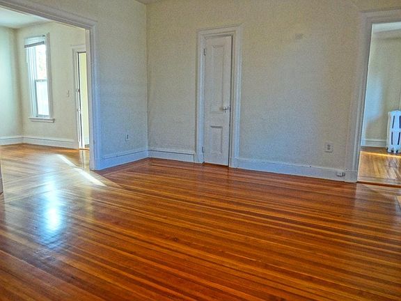 5th image of 26 Ayrault St #B