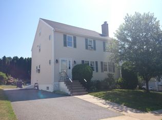 37 Grouse St, West Roxbury, MA 02132