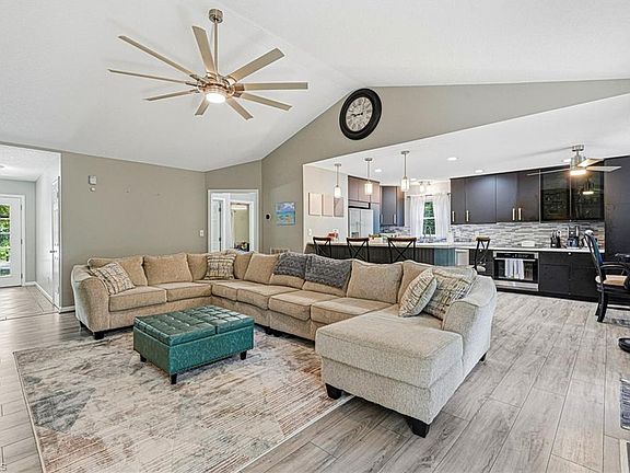 4th image of 4228 Yeaton Glen Cir