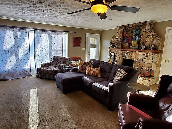 4th image of 1322 Prosser Dr