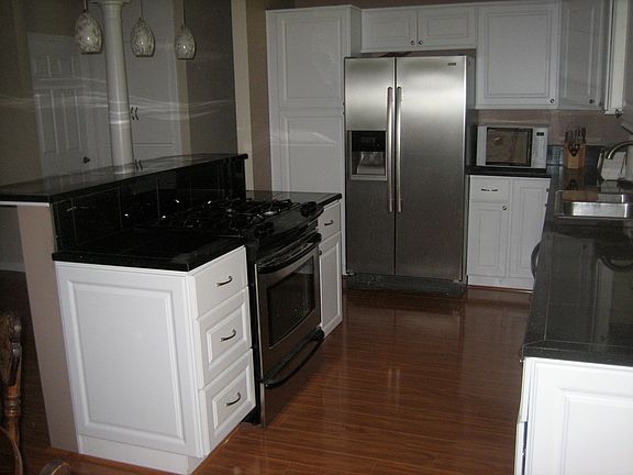 Kitchen has all stainless steal appliances
