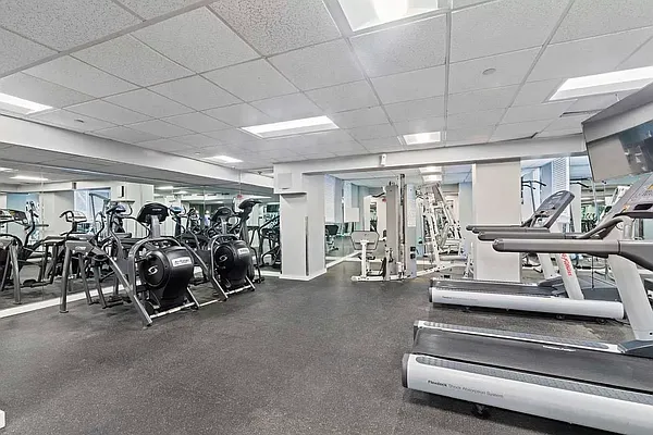 Rented by Tourma Realty LLC | media 25